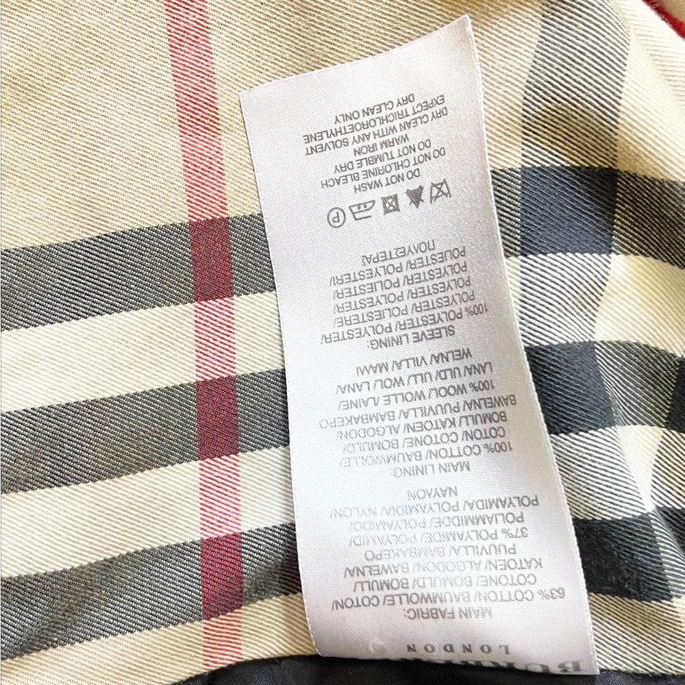Burberry double layered 52 Trench Coat Black - Picture 5 of 5